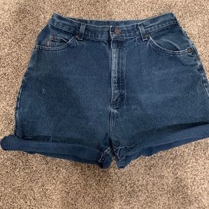 Vintage Mom Short